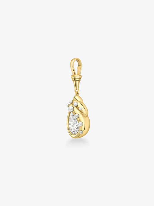 Jessica McCormack & Haas Brothers Shell We Dance Diamond Pendant