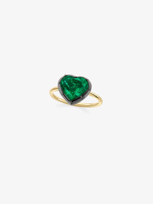 3.35ct Heart-Shaped Emerald Button Back Ring View 2